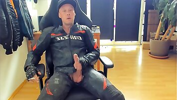 Jerk-off and cumshot in dirty biker leather while smoking